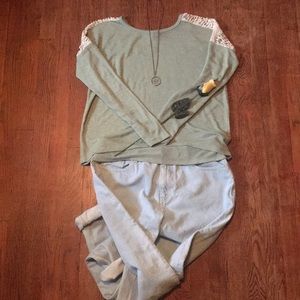 Forever 21 Vintage Green Long Sleeve